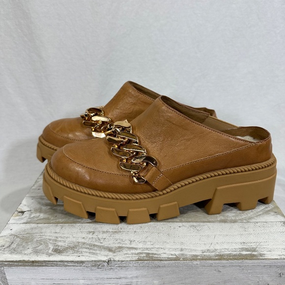 Kelsie Dagger Funky Leather Platform Slide Loafer - Picture 4 of 6